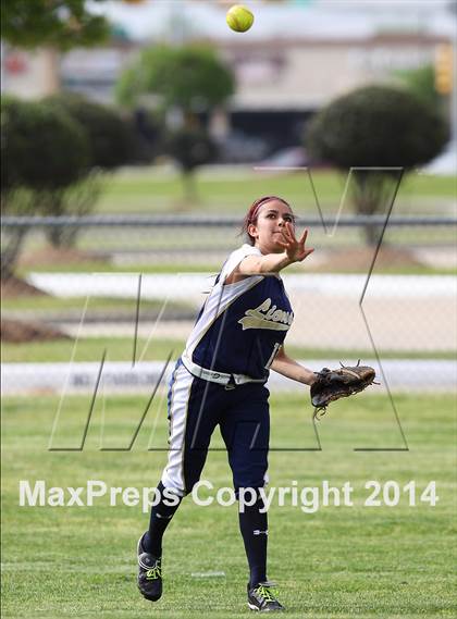 Thumbnail 3 in First Baptist Christian vs Alpha Omega Academy photogallery.