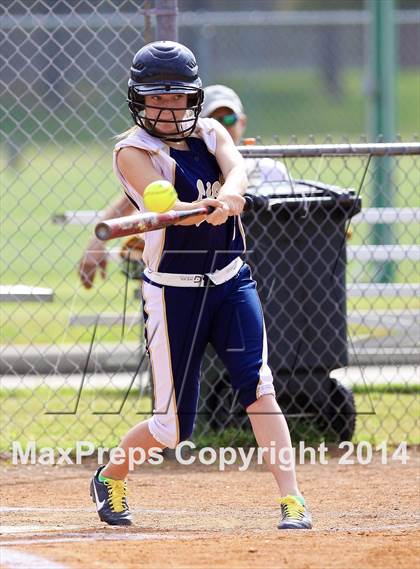 Thumbnail 3 in First Baptist Christian vs Alpha Omega Academy photogallery.