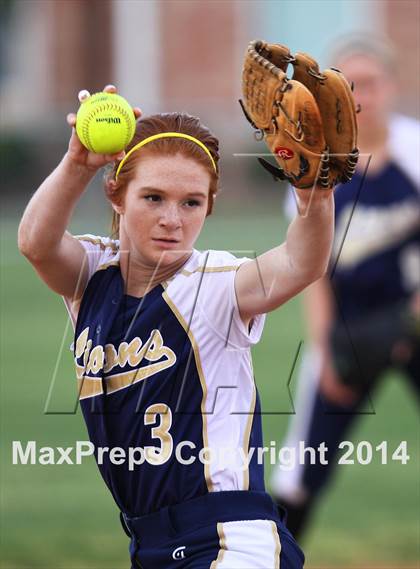 Thumbnail 2 in First Baptist Christian vs Alpha Omega Academy photogallery.