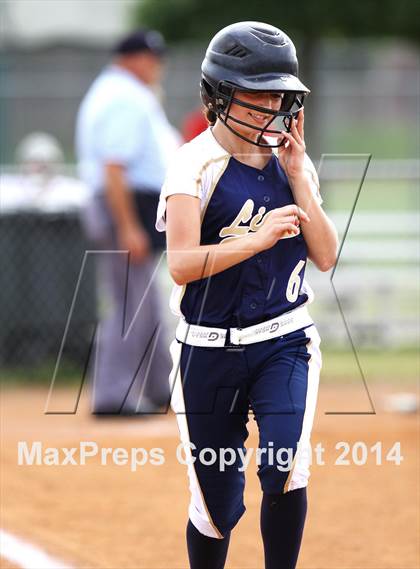 Thumbnail 3 in First Baptist Christian vs Alpha Omega Academy photogallery.