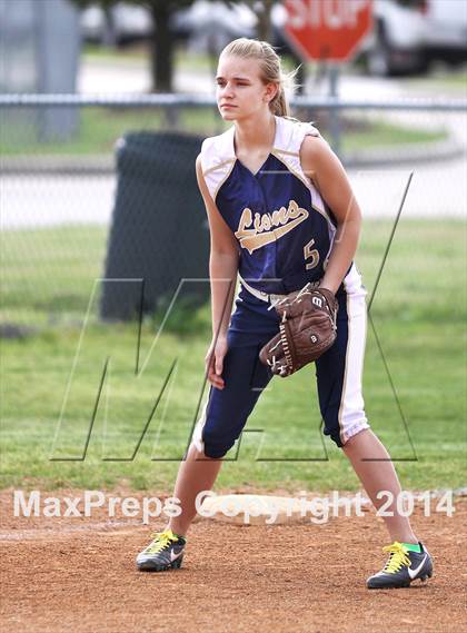 Thumbnail 3 in First Baptist Christian vs Alpha Omega Academy photogallery.
