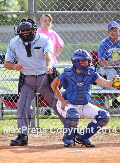 Thumbnail 2 in First Baptist Christian vs Alpha Omega Academy photogallery.