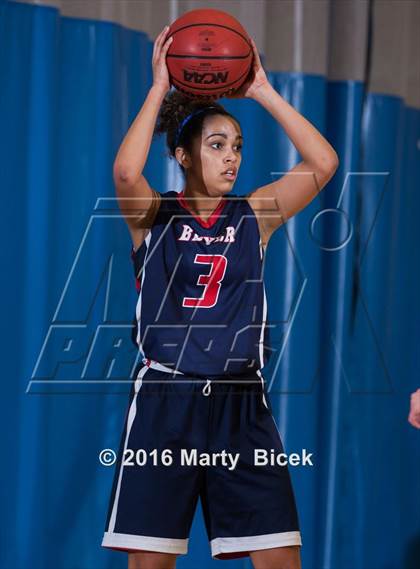 Thumbnail 1 in Beyer @ Gregori photogallery.
