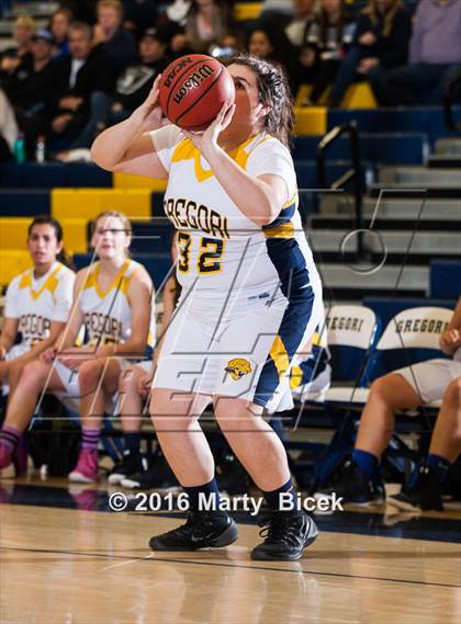 Thumbnail 3 in Beyer @ Gregori photogallery.