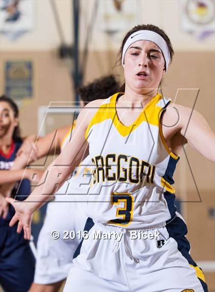Thumbnail 1 in Beyer @ Gregori photogallery.