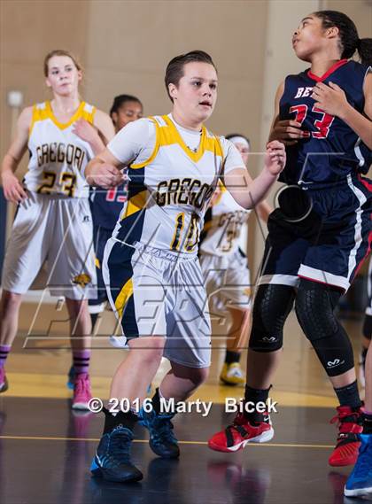 Thumbnail 3 in Beyer @ Gregori photogallery.