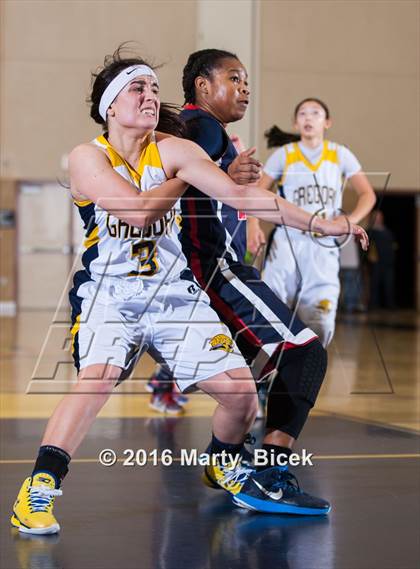 Thumbnail 1 in Beyer @ Gregori photogallery.