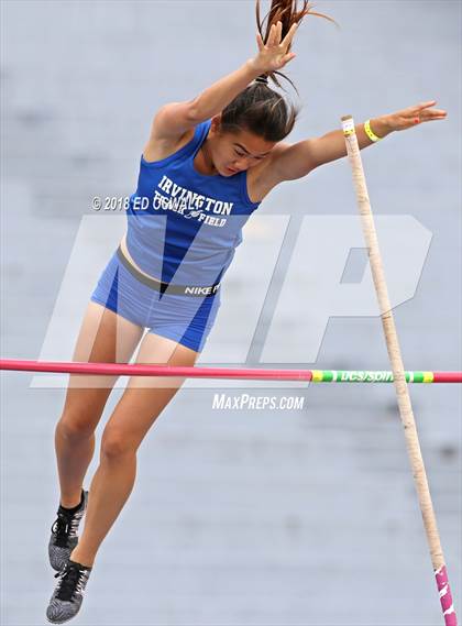 Thumbnail 2 in CIF NCS Meet of Champions (Pole Vault) photogallery.