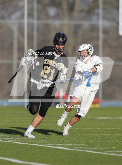 Thumbnail 2 in JV: Blue Valley @ Rockhurst photogallery.