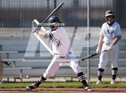 Thumbnail 2 in Del Oro @ Vista del Lago photogallery.