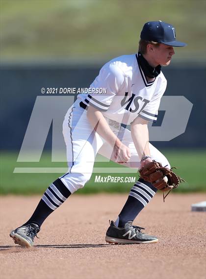 Thumbnail 2 in Del Oro @ Vista del Lago photogallery.