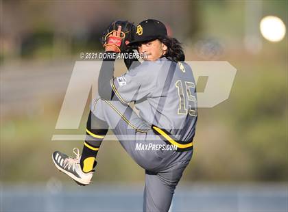 Thumbnail 2 in Del Oro @ Vista del Lago photogallery.