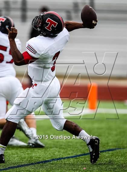 Thumbnail 3 in Lee @ Rockwall photogallery.