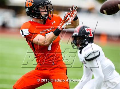 Thumbnail 2 in Lee @ Rockwall photogallery.