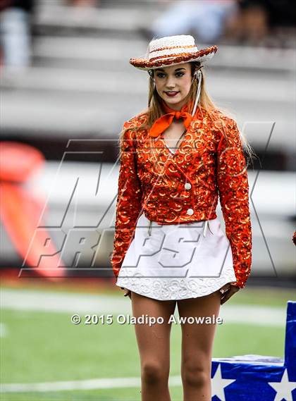 Thumbnail 3 in Lee @ Rockwall photogallery.
