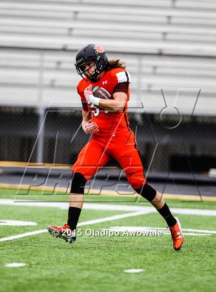 Thumbnail 3 in Lee @ Rockwall photogallery.