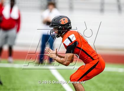 Thumbnail 1 in Lee @ Rockwall photogallery.