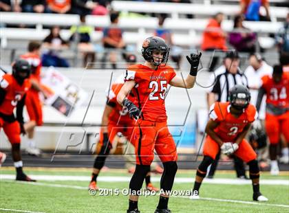 Thumbnail 2 in Lee @ Rockwall photogallery.