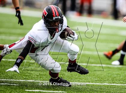 Thumbnail 2 in Lee @ Rockwall photogallery.