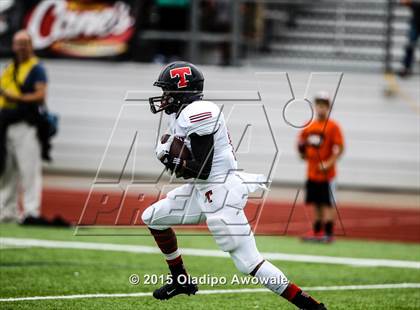 Thumbnail 2 in Lee @ Rockwall photogallery.