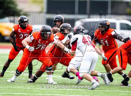 Thumbnail 1 in Lee @ Rockwall photogallery.