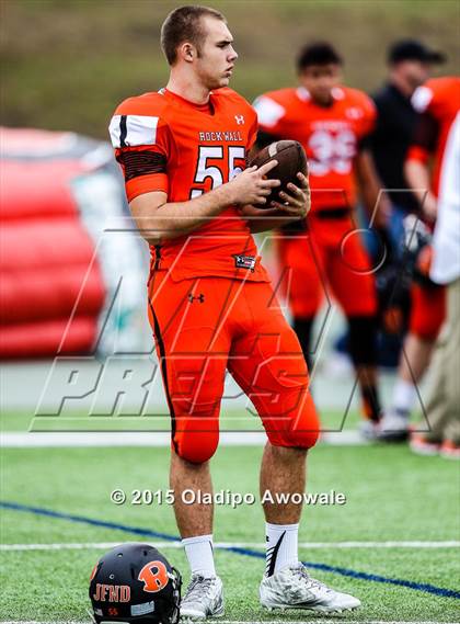 Thumbnail 1 in Lee @ Rockwall photogallery.