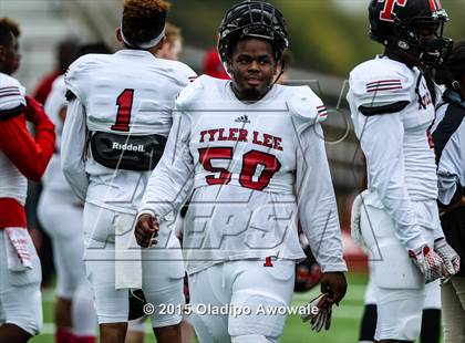 Thumbnail 2 in Lee @ Rockwall photogallery.