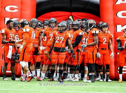 Thumbnail 2 in Lee @ Rockwall photogallery.