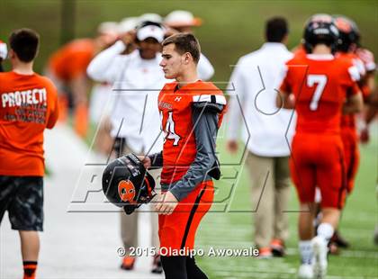 Thumbnail 2 in Lee @ Rockwall photogallery.