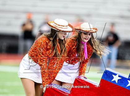 Thumbnail 3 in Lee @ Rockwall photogallery.
