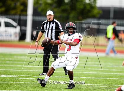 Thumbnail 2 in Lee @ Rockwall photogallery.