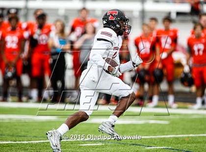 Thumbnail 2 in Lee @ Rockwall photogallery.