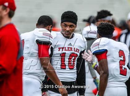 Thumbnail 2 in Lee @ Rockwall photogallery.