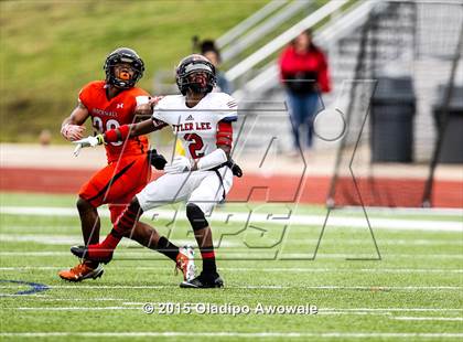 Thumbnail 2 in Lee @ Rockwall photogallery.