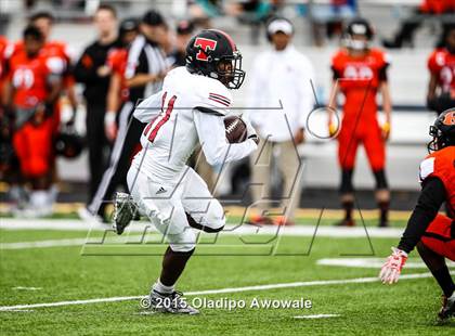 Thumbnail 3 in Lee @ Rockwall photogallery.