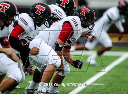 Thumbnail 1 in Lee @ Rockwall photogallery.