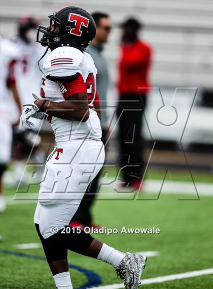 Thumbnail 2 in Lee @ Rockwall photogallery.