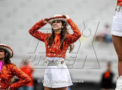 Thumbnail 2 in Lee @ Rockwall photogallery.