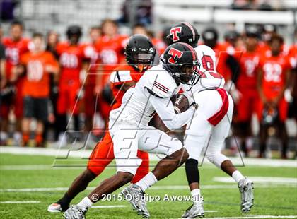 Thumbnail 2 in Lee @ Rockwall photogallery.