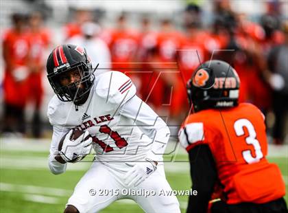 Thumbnail 3 in Lee @ Rockwall photogallery.