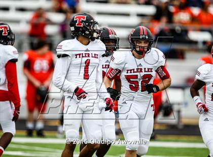 Thumbnail 1 in Lee @ Rockwall photogallery.