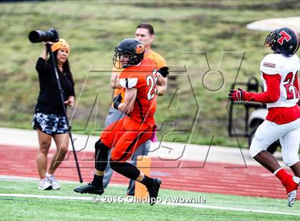 Thumbnail 1 in Lee @ Rockwall photogallery.