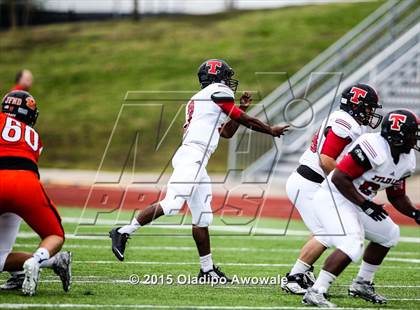 Thumbnail 3 in Lee @ Rockwall photogallery.