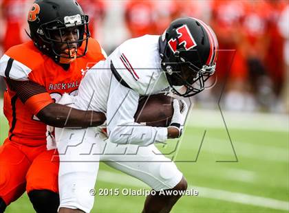 Thumbnail 1 in Lee @ Rockwall photogallery.