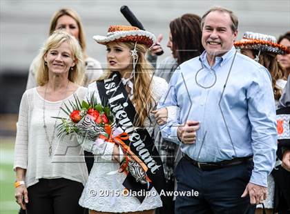 Thumbnail 2 in Lee @ Rockwall photogallery.