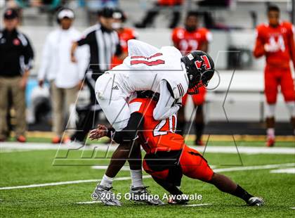 Thumbnail 3 in Lee @ Rockwall photogallery.