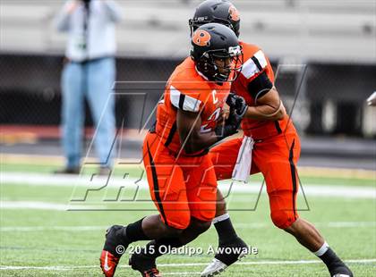 Thumbnail 3 in Lee @ Rockwall photogallery.