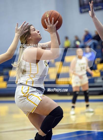 Thumbnail 1 in Cisco vs Windthorst (Region II-2A Bi-District) photogallery.