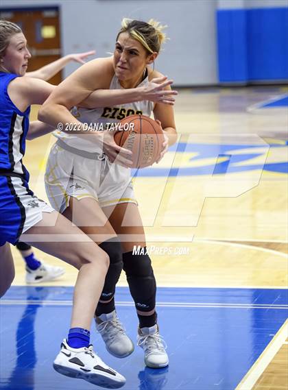 Thumbnail 1 in Cisco vs Windthorst (Region II-2A Bi-District) photogallery.