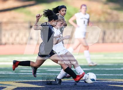 Thumbnail 2 in Mountain View vs. Saint Francis (CIFCCS Open Div. Final) photogallery.